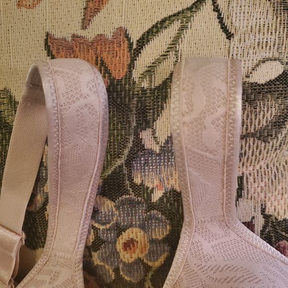 NWOT Wacoal 36DDD Nude Awareness Soft Cup Bra - Picture 13 of 14
